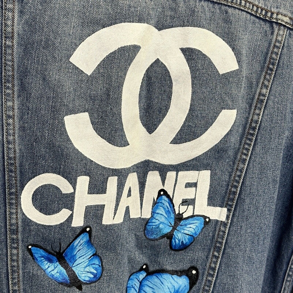 Vintage Levi's Blue Denim Jacket Standard Trucker Custom Painted Size M 70507 - Picture 12 of 14